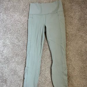 Athleta: Salutation stash pocket II cinch 7/8